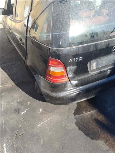 piloto trasero izquierdo mercedes benz clase