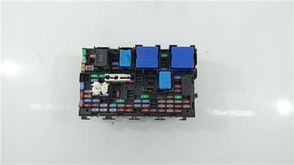 243225497R Caja Reles Renault Captur 2704031 PIZ/781/58/25/2704031/582533b2-1dac-4f88-856f-46a810fd4d59.jpg 243225497R Caja Reles Renault Captur 2704031 PIZ/781/58/25/2704031/582533b2-1dac-4f88-856f-46a810fd4d59.jpg
