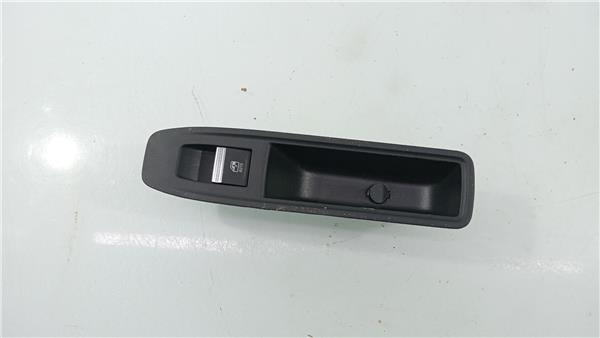 254114723R Botonera Puerta Trasera Izquierda Renault Captur 2704033 PIZ/781/68/b1/2704033/68b1a1eb-b7a9-44ef-a059-2644ff9987a5.jpg 254114723R Botonera Puerta Trasera Izquierda Renault Captur 2704033 PIZ/781/68/b1/2704033/68b1a1eb-b7a9-44ef-a059-2644ff9987a5.jpg