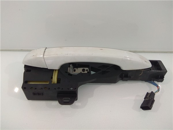 806067663R Maneta Exterior Delantera Derecha Renault Megane 2297900 PIZ/781/6b/9e/2297900/6b9ef682-761d-4790-a469-9d7e6cc71aae.jpg 806067663R Maneta Exterior Delantera Derecha Renault Megane 2297900 PIZ/781/6b/9e/2297900/6b9ef682-761d-4790-a469-9d7e6cc71aae.jpg