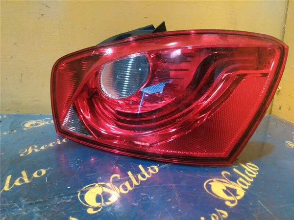 SIN DEFINIR Piloto Trasero Derecho Seat IBIZA 1118659 PIZ/781/72/3a/1118659/723ab6e0-1231-4644-a77a-87aa6c1137e7.jpg SIN DEFINIR Piloto Trasero Derecho Seat IBIZA 1118659 PIZ/781/72/3a/1118659/723ab6e0-1231-4644-a77a-87aa6c1137e7.jpg