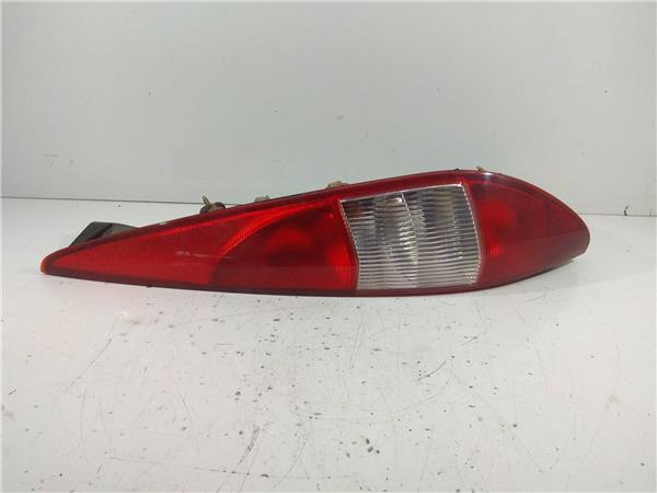 GRIS Piloto Trasero Derecho Ford MONDEO 2002476 PIZ/781/7b/a4/2002476/7ba4c137-4a00-471b-8421-37b71085f63c.jpg GRIS Piloto Trasero Derecho Ford MONDEO 2002476 PIZ/781/7b/a4/2002476/7ba4c137-4a00-471b-8421-37b71085f63c.jpg