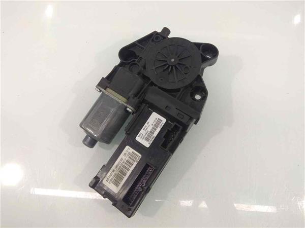 807319718R MOTOR ELEVALUNAS DELANTERO IZQUIERDO Renault Scenic 2166288 PIZ/781/84/32/2166288/84329bc0-1abf-44f7-b166-4f6f7d0185b8.jpg 807319718R MOTOR ELEVALUNAS DELANTERO IZQUIERDO Renault Scenic 2166288 PIZ/781/84/32/2166288/84329bc0-1abf-44f7-b166-4f6f7d0185b8.jpg