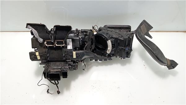 8W1820005AL Calefaccion Entera Normal Audi e-tron 2611278 PIZ/781/8e/4c/2611278/8e4cf3cb-b4e5-4090-86e0-3e5d029d2597.jpg 8W1820005AL Calefaccion Entera Normal Audi e-tron 2611278 PIZ/781/8e/4c/2611278/8e4cf3cb-b4e5-4090-86e0-3e5d029d2597.jpg