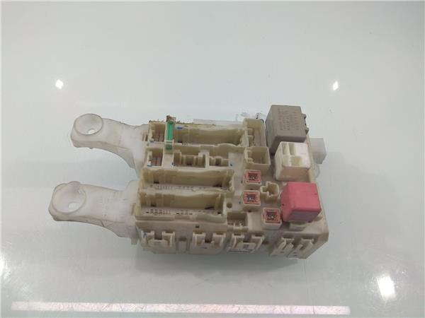 8273042011 Caja Reles Toyota RAV 4 2244566 PIZ/781/8f/02/2244566/8f02fcee-3693-442a-94f0-ebaf88defbc2.jpg 8273042011 Caja Reles Toyota RAV 4 2244566 PIZ/781/8f/02/2244566/8f02fcee-3693-442a-94f0-ebaf88defbc2.jpg