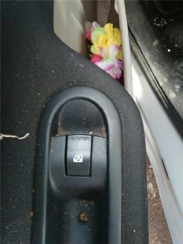 SIN DEFINIR Botonera Puerta Trasera Izquierda Renault MEGANE 1063971 PIZ/781/8f/bc/1063971/8fbc0359-5c79-4533-a609-d01bd67b869e.jpg SIN DEFINIR Botonera Puerta Trasera Izquierda Renault MEGANE 1063971 PIZ/781/8f/bc/1063971/8fbc0359-5c79-4533-a609-d01bd67b869e.jpg