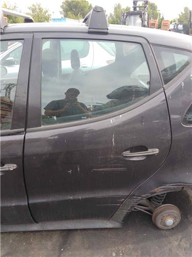 puerta trasera izquierda mercedes benz clase