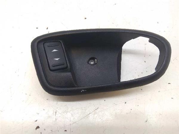 SIN DEFINIR Botonera Puerta Trasera Izquierda Ford Mondeo 1527806 PIZ/781/a7/9f/1527806/a79ff8b9-8d09-406e-bef9-f82842d6ab73.jpg SIN DEFINIR Botonera Puerta Trasera Izquierda Ford Mondeo 1527806 PIZ/781/a7/9f/1527806/a79ff8b9-8d09-406e-bef9-f82842d6ab73.jpg