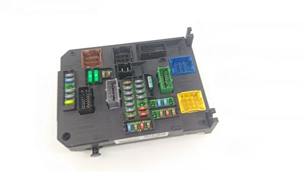 9665547480 Caja Reles Citroen C4 2346155 PIZ/781/ab/1f/2346155/ab1f3290-9868-4471-a403-aff250e0cd7b.jpg 9665547480 Caja Reles Citroen C4 2346155 PIZ/781/ab/1f/2346155/ab1f3290-9868-4471-a403-aff250e0cd7b.jpg