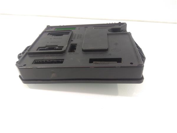 284B17288R Caja Reles Renault Scenic 1916851 PIZ/781/b3/b3/1916851/b3b3bb2b-55c5-4d1f-83a7-1789229a7ced.jpg