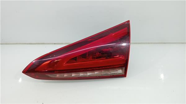 piloto trasero derecho mercedes benz clase a