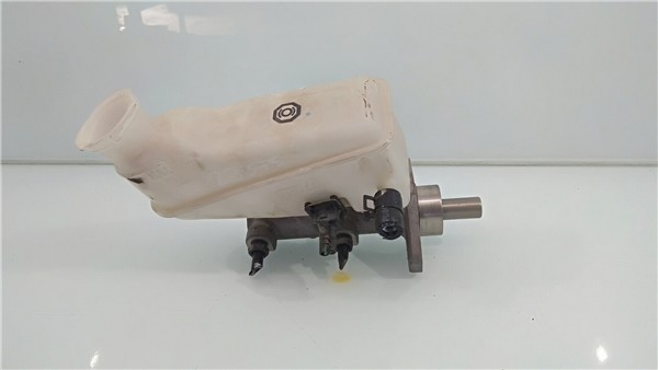 SIN DEFINIR Bomba Freno Hyundai i20 2084811 PIZ/781/bf/43/2084811/bf435668-6bee-48ab-9b87-2f897460bc42.jpg SIN DEFINIR Bomba Freno Hyundai i20 2084811 PIZ/781/bf/43/2084811/bf435668-6bee-48ab-9b87-2f897460bc42.jpg