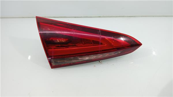 piloto trasero izquierdo mercedes benz clase