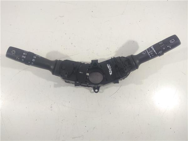 CONJUNTO MANDO Mando De Luces Kia Rio 1919885 PIZ/781/ca/5e/1919885/ca5ea489-63fc-4f5f-a1ae-b95a39952c63.jpg CONJUNTO MANDO Mando De Luces Kia Rio 1919885 PIZ/781/ca/5e/1919885/ca5ea489-63fc-4f5f-a1ae-b95a39952c63.jpg