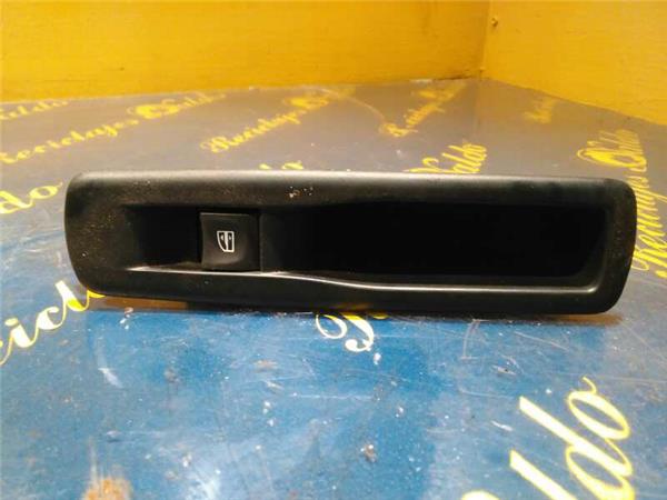 829500004R Botonera Puerta Trasera Derecha Renault Megane 1095796 PIZ/781/cb/9c/1095796/cb9c65c8-969b-4911-8b36-8da6431aba2a.jpg 829500004R Botonera Puerta Trasera Derecha Renault Megane 1095796 PIZ/781/cb/9c/1095796/cb9c65c8-969b-4911-8b36-8da6431aba2a.jpg