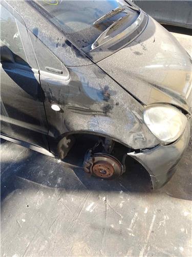 aleta delantera derecha mercedes benz clase a