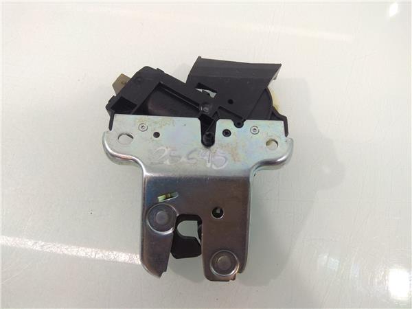4F5827505D Cerradura Porton Seat Exeo 2276446 PIZ/781/de/90/2276446/de90b970-0408-46d7-936a-e59d4751e6c4.jpg 4F5827505D Cerradura Porton Seat Exeo 2276446 PIZ/781/de/90/2276446/de90b970-0408-46d7-936a-e59d4751e6c4.jpg