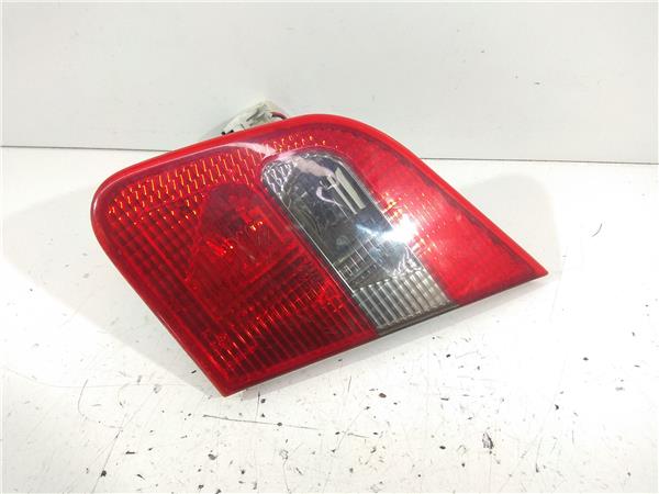 INTERIOR Piloto Trasero Derecho Mitsubishi CARISMA 2022689 PIZ/781/e1/7e/2022689/e17e7a8a-3ad3-4b39-b862-e47956c4885b.jpg INTERIOR Piloto Trasero Derecho Mitsubishi CARISMA 2022689 PIZ/781/e1/7e/2022689/e17e7a8a-3ad3-4b39-b862-e47956c4885b.jpg