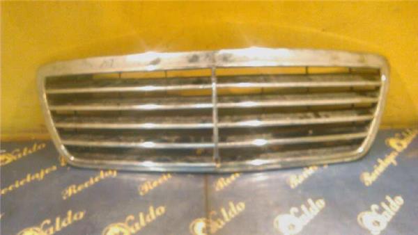 SIN DEFINIR Rejilla Capo Mercedes-Benz Clase 811129 PIZ/781/ea/eb/811129/eaeb5e4a-04b3-4513-8549-09a231ca1f08.jpg SIN DEFINIR Rejilla Capo Mercedes-Benz Clase 811129 PIZ/781/ea/eb/811129/eaeb5e4a-04b3-4513-8549-09a231ca1f08.jpg