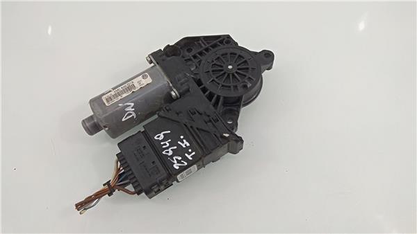 5M0839401A MOTOR ELEVALUNAS TRASERO IZQUIERDO Volkswagen GOLF 2307675 PIZ/781/ee/e7/2307675/eee7bd40-d8bd-474e-9267-29fa31a4a34f.jpg 5M0839401A MOTOR ELEVALUNAS TRASERO IZQUIERDO Volkswagen GOLF 2307675 PIZ/781/ee/e7/2307675/eee7bd40-d8bd-474e-9267-29fa31a4a34f.jpg