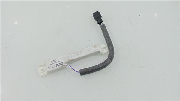 285E58760R Antena Electrica Renault Captur 2704006 PIZ/781/f0/fe/2704006/f0feadc3-9784-40fa-84f9-8e75698d077d.jpg 285E58760R Antena Electrica Renault Captur 2704006 PIZ/781/f0/fe/2704006/f0feadc3-9784-40fa-84f9-8e75698d077d.jpg