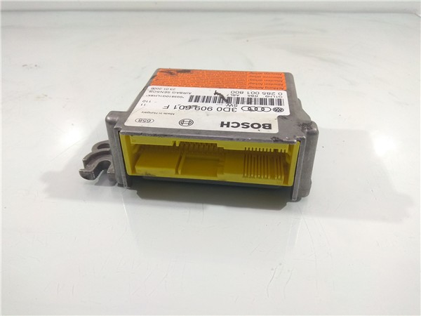 3D0909601F Centralita Airbag Volkswagen Touareg 2133156 PIZ/781/f2/f5/2133156/f2f53760-71f4-4e29-9f97-51ed9631a381.jpg 3D0909601F Centralita Airbag Volkswagen Touareg 2133156 PIZ/781/f2/f5/2133156/f2f53760-71f4-4e29-9f97-51ed9631a381.jpg