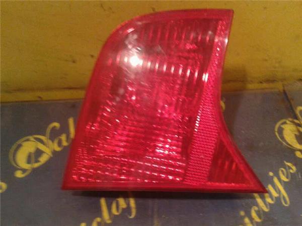 INTERIOR Piloto Trasero Izquierdo Audi A4 770116 PIZ/781/f8/82/770116/f882108c-d186-4980-9dc2-72fbb58748f8.jpg INTERIOR Piloto Trasero Izquierdo Audi A4 770116 PIZ/781/f8/82/770116/f882108c-d186-4980-9dc2-72fbb58748f8.jpg