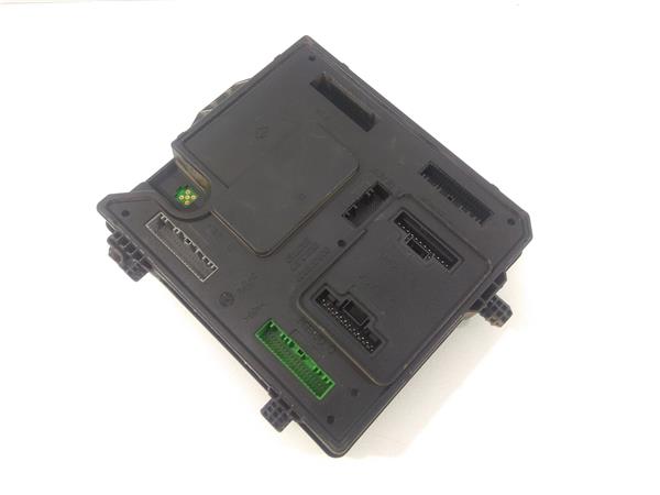 284B17288R Caja Reles Renault Scenic 1916851 PIZ/781/fc/4b/1916851/fc4b1214-3c57-4c6e-8740-2dd0f0975e92.jpg 284B17288R Caja Reles Renault Scenic 1916851 PIZ/781/fc/4b/1916851/fc4b1214-3c57-4c6e-8740-2dd0f0975e92.jpg