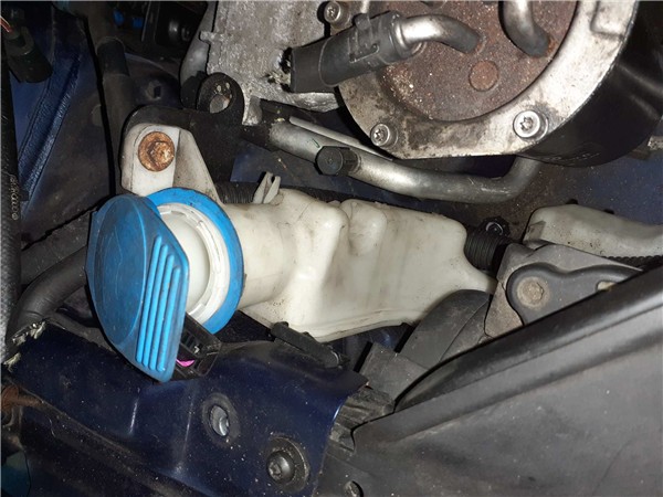 deposito limpiaparabrisas volkswagen passat b