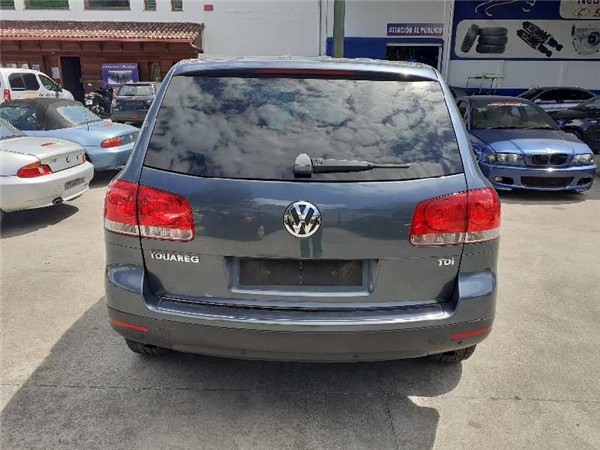 porton trasero volkswagen touareg 7la 2002 2