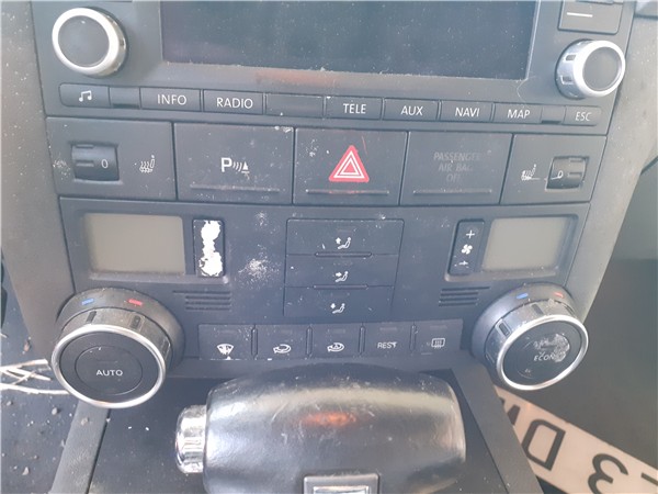 interruptor luces emergencia volkswagen touar