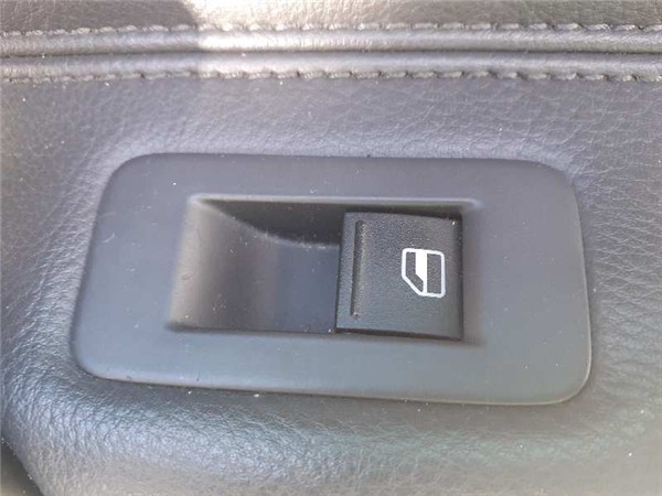 botonera puerta trasera derecha volkswagen to