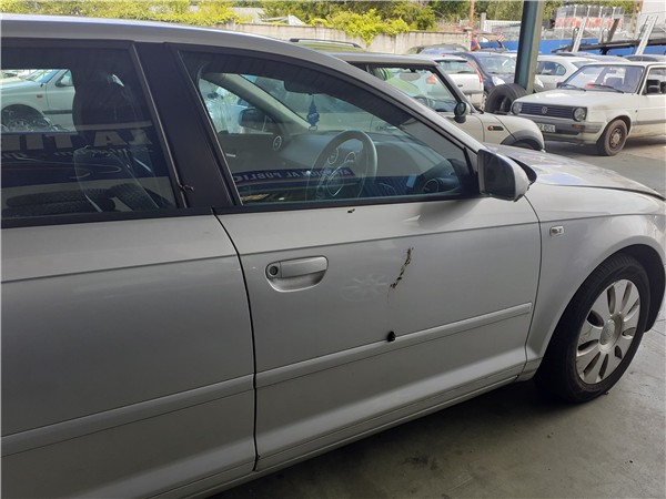 puerta delantera derecha audi a3 sportback 8p