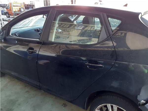 puerta trasera izquierda seat ibiza berlina 6