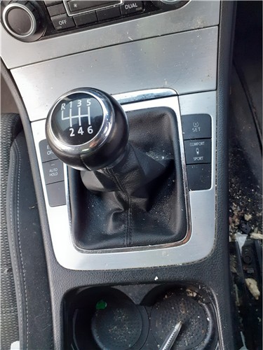 palanca de cambio volkswagen passat cc 357 05