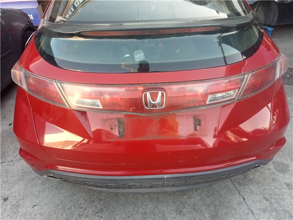 paragolpes trasero honda civic 5 puertas fk 2