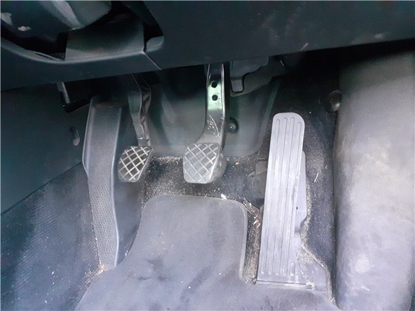 pedal embrague volkswagen passat cc 357 05200