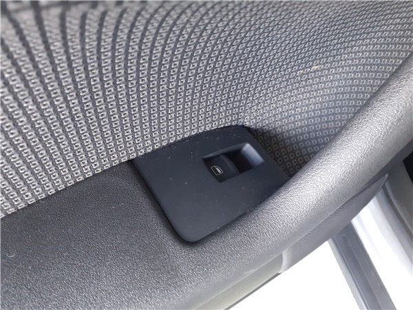 botonera puerta trasera izquierda audi a3 spo