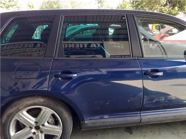 puerta trasera derecha volkswagen touareg 7la
