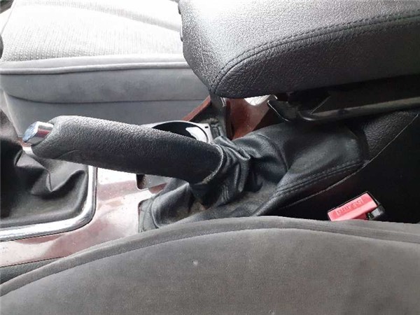 palanca freno de mano peugeot 407 (2004 >) 2.0 st confort [2,0 ltr.   100 kw 16v hdi cat (rhr / dw10bted4)]