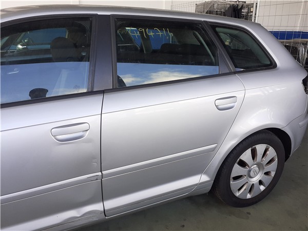 puerta trasera izquierda audi a3 sportback 8p