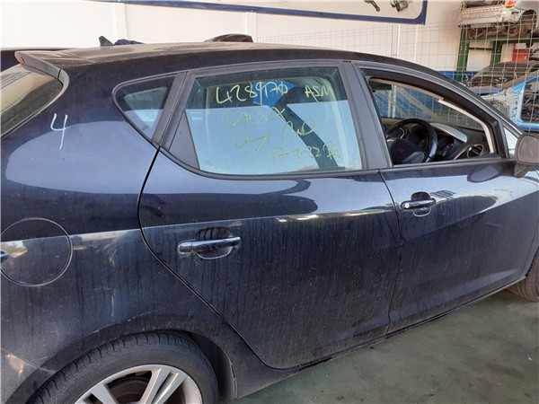 puerta trasera derecha seat ibiza berlina 6j5