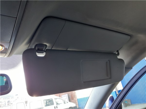 parasol derecho volkswagen touareg 7la 2002