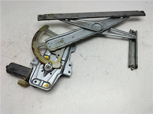 elevalunas electrico delantero izquierdo toyo