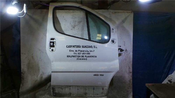 puerta delantera derecha nissan primastar x83