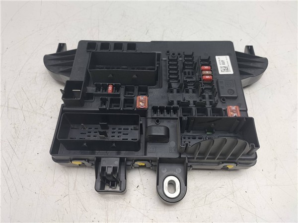 caja reles opel insignia berlina (2008 >) 2.0 selective [2,0 ltr.   103 kw cdti]