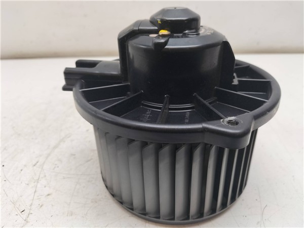 ventilador calefaccion toyota yaris ncp1nlp1s