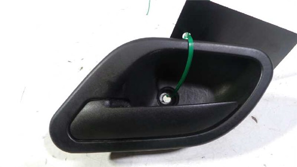 manilla interior puerta delantera izquierda b