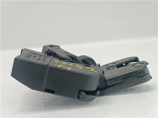 Cerradura Porton Audi A6 Berlina 2.0