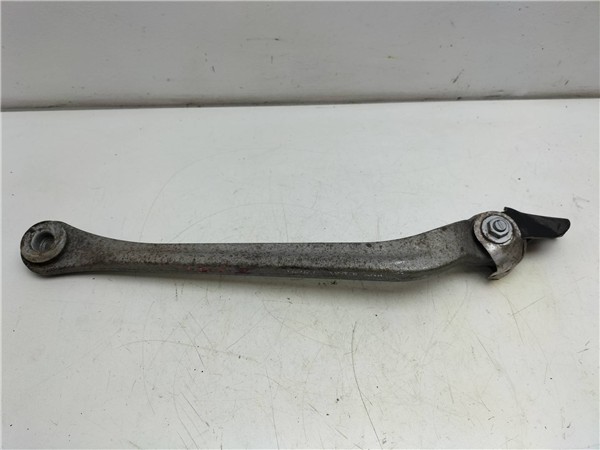 brazo inferior trasero izquierdo mercedes ben